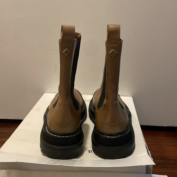 NWB Sandro Noha Leather Boots - Picture 4 of 7